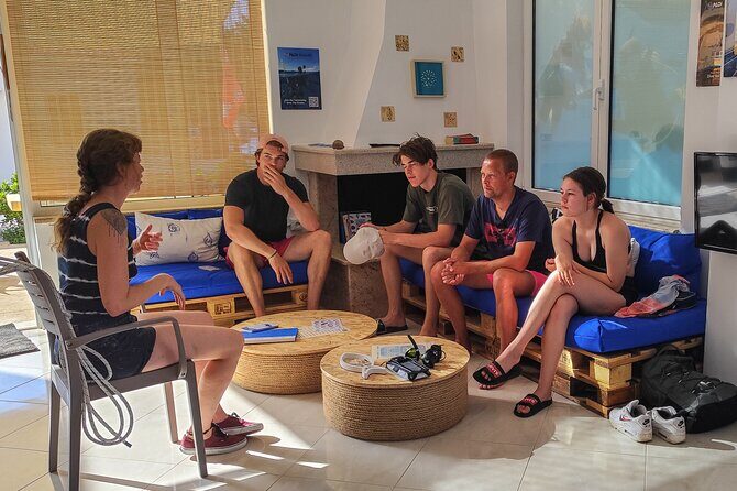 Private Discover Scuba Diving Experience in Messinia - Your first underwater experience: clear visibility and real wildlife time