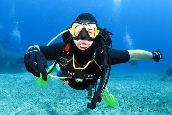 Private Discover Scuba Diving for Beginners in Athens with Pickup - Meet Extreme Divers and get ready the easy way
