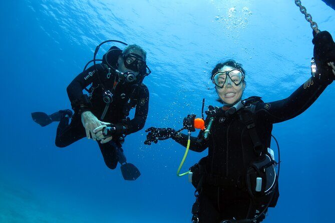 Private Discover Scuba Diving for Beginners in Athens with Pickup - The shop experience: hot showers, snacks, and a friendly crew