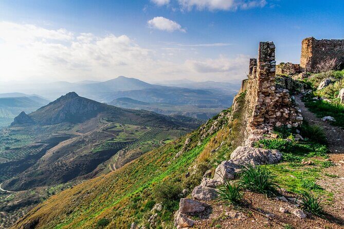 Private half-day tour to Ancient Corinth from Athens - Ancient Corinth in a half-day: what you’re really buying