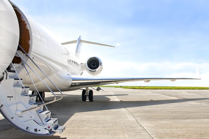 Private Limo Transfer from Athens/Pireaus/Suburbs to ATH Airport - Who This Transfer Fits Best (And Who Might Skip It)