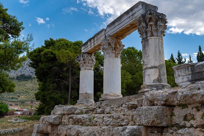 Private Luxury Tour: Ancient Corinth, Mycenae, Epidaurus, Nafplio - Museum stop in Mycenae: jewelry, pottery, and daily life
