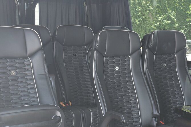 Private Luxury Transfer From/To Athens International Airport - George and Giorgos-Style Service: Helpful, On-Time, and Good With Luggage