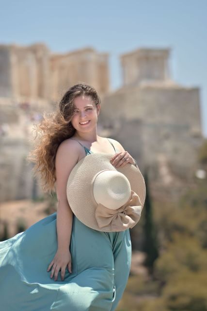 Private Photo Walk in Athens - What you get after: 25–50 edited photos, delivered fast