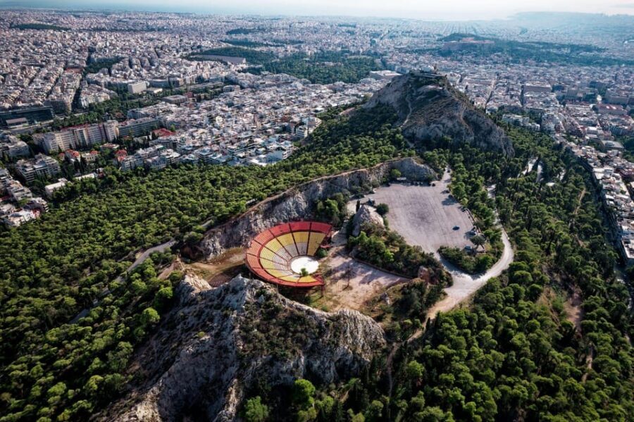 Private sightseeing in Athens (3 hours) - Mercedes van pickup, onboard WiFi, and the skip-line reality