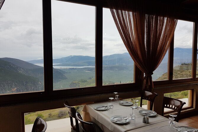Private Tour: Delphi Day Trip from Athens Including wonderful local Lunch - Arachova lunch: the reset you’ll feel after Delphi