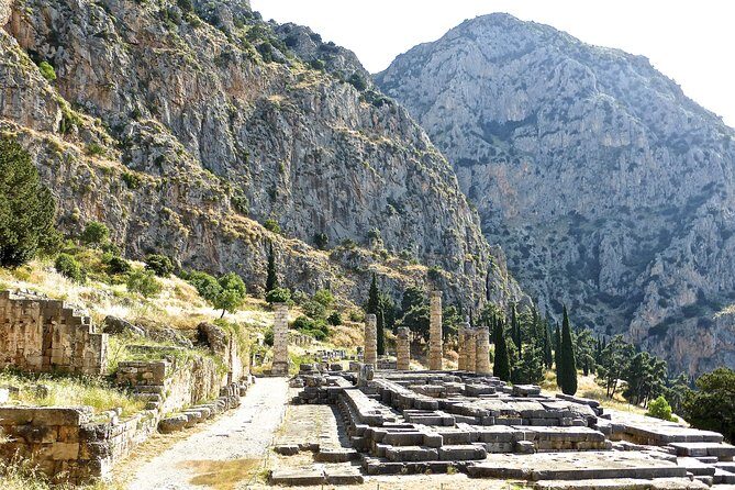 Private Tour: Delphi Day Trip from Athens Including wonderful local Lunch - Should you book this Delphi day trip?