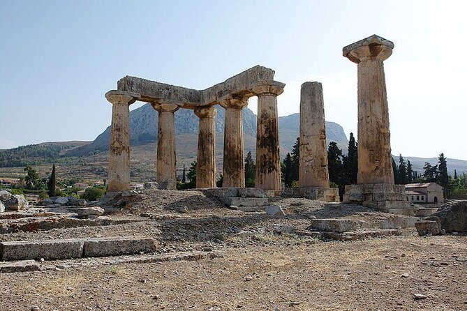 Private Tour in Athens Corinth - Hadrian’s Arch, the stadium area, and drive-by street flavor