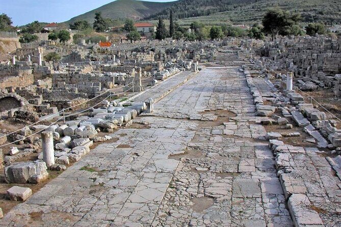 Private Tour in Athens Corinth - Entering the day: pickup, private comfort, and a guide who talks