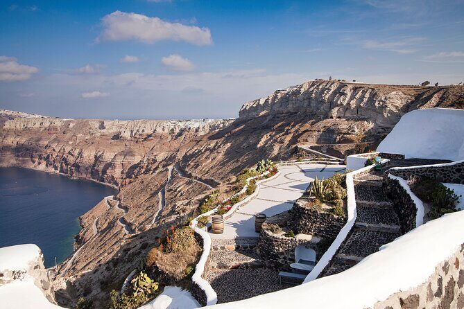 Private Tour: Santorini Highlights with Akrotiri - Perissa and the Black Beach drive-by