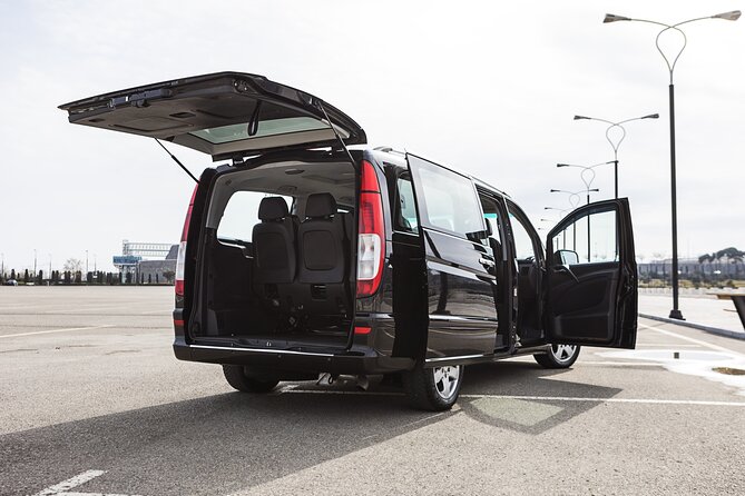Private Transfer Athens International Airport to Athens Center - Private Athens Airport Pickup, Direct to Your Hotel or Address