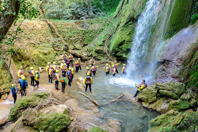 Rafting in Lousios and Alfeios rivers - Guides and safety: the comfort factor that makes first-time rafting work