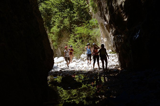 Ridomo Gorge hike to MANA spring - Ridomo Gorge to MANA spring: why this hike feels special in West Mani