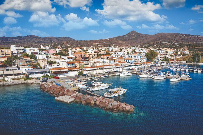 Saronic Gulf Escape: Beaches, Greek Flavors, Relaxation at Sea - Stop 2: Metopi Island’s calm, sandy nature and sea turtle chances