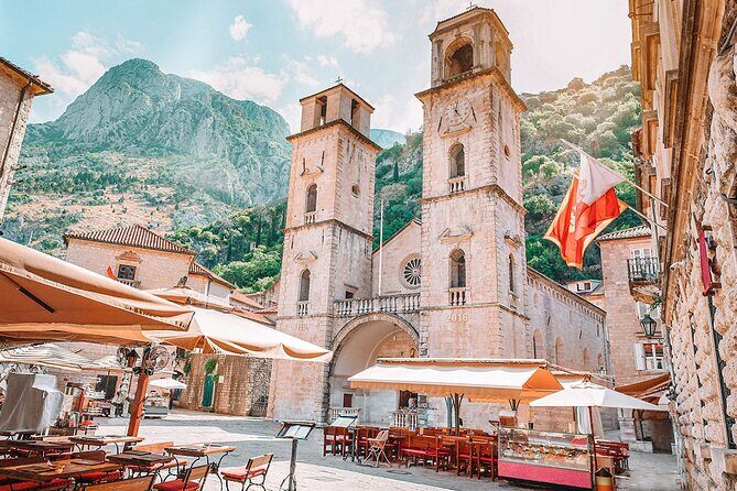 Small Group Tour: Balkans & Central Europe from Athens to Vienna - Hotels, walking, and meals: how to travel comfortably on this itinerary
