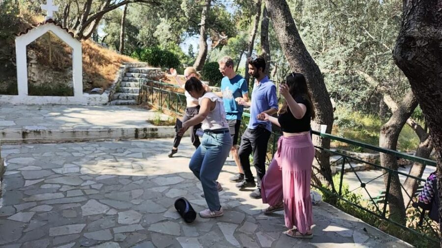 Steps to tradition: Greek traditional dances in Athens - What you take home: photos, videos, and a real souvenir