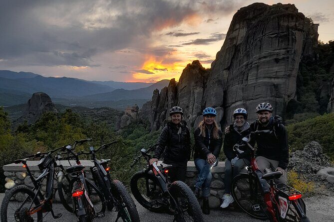 Sunset Meteora Tour on E-Bike - The Sunset Theater observation deck: your timed photo finale