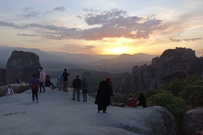 Sunset Tour to Meteora with Photo Stops - Getting picked up in Kalampaka without turning it into a project