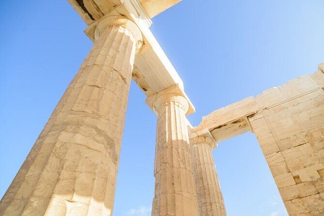 The Acropolis Walking Tour with a French Guide - Stop 1: Acropolis viewpoint, the name, and how the “citadel-city” works