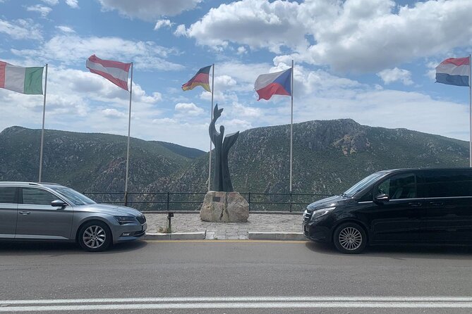 Thermopylae and Delphi Private Full-Day Tour from Athens - Delphi First Visit: Lunch Break, Tholos of Athena Pronaia, and Getting Oriented