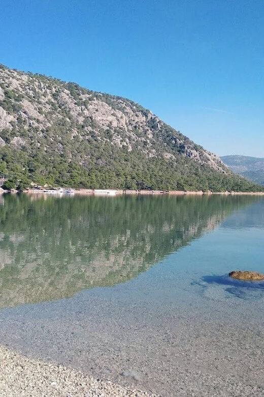 Tour in Heraion (Sanctuary of Hera) and Lake Vouliagmeni - Loutraki port walk: a calm ending after the water