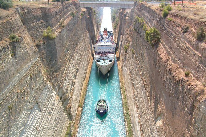 "Tour of Ancient Corinth:Follow in the footsteps of Apostle Paul" - Stop 2: Archaia Korinthos Ruins and the City-State Geography
