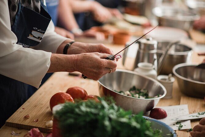 Traditional Greek Cooking Class and Organic Lunch on Poros - The 2.5-hour rhythm: what the timing really means