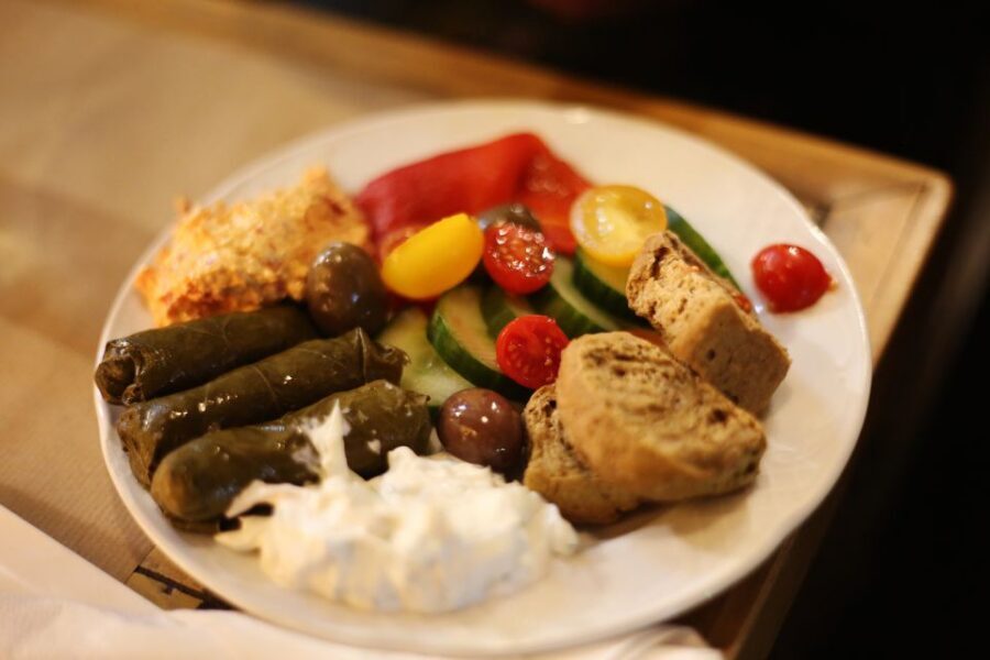 Twilight Athens Tour inc. rooftops, tastings & 3 drinks - Price and value: is $114 per person actually fair?