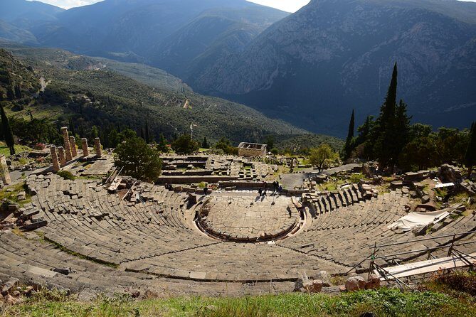 Two day trip from Athens to Delphi and Meteora - A reality check: what Meteora asks from your body