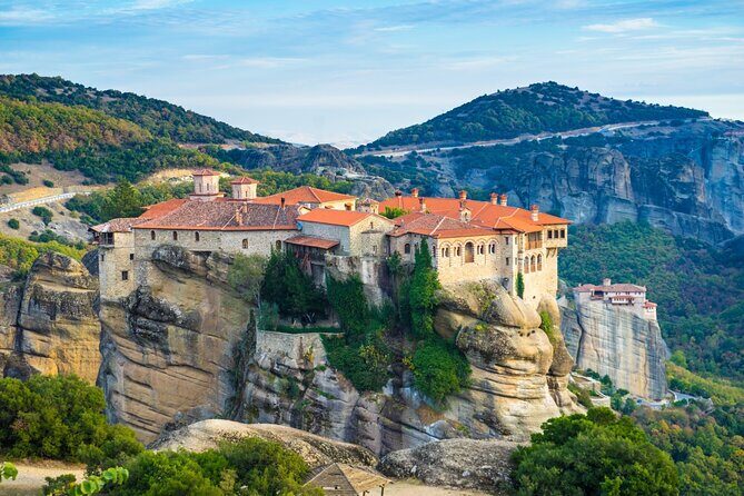 Varlaam Monastery Greece Self-Guided Walking Audio Tour - Getting there and fitting Varlaam into your day in Meteora