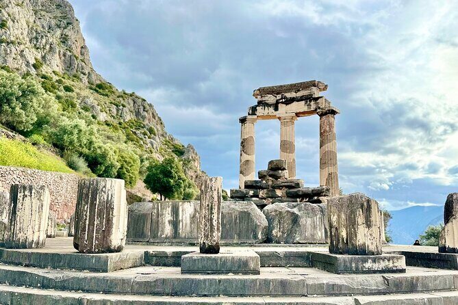 Visit Delphi & Meteora Monasteries Luxury Private Tour FromAthens - Treasuries on the Sacred Way: Why Small Buildings Matter